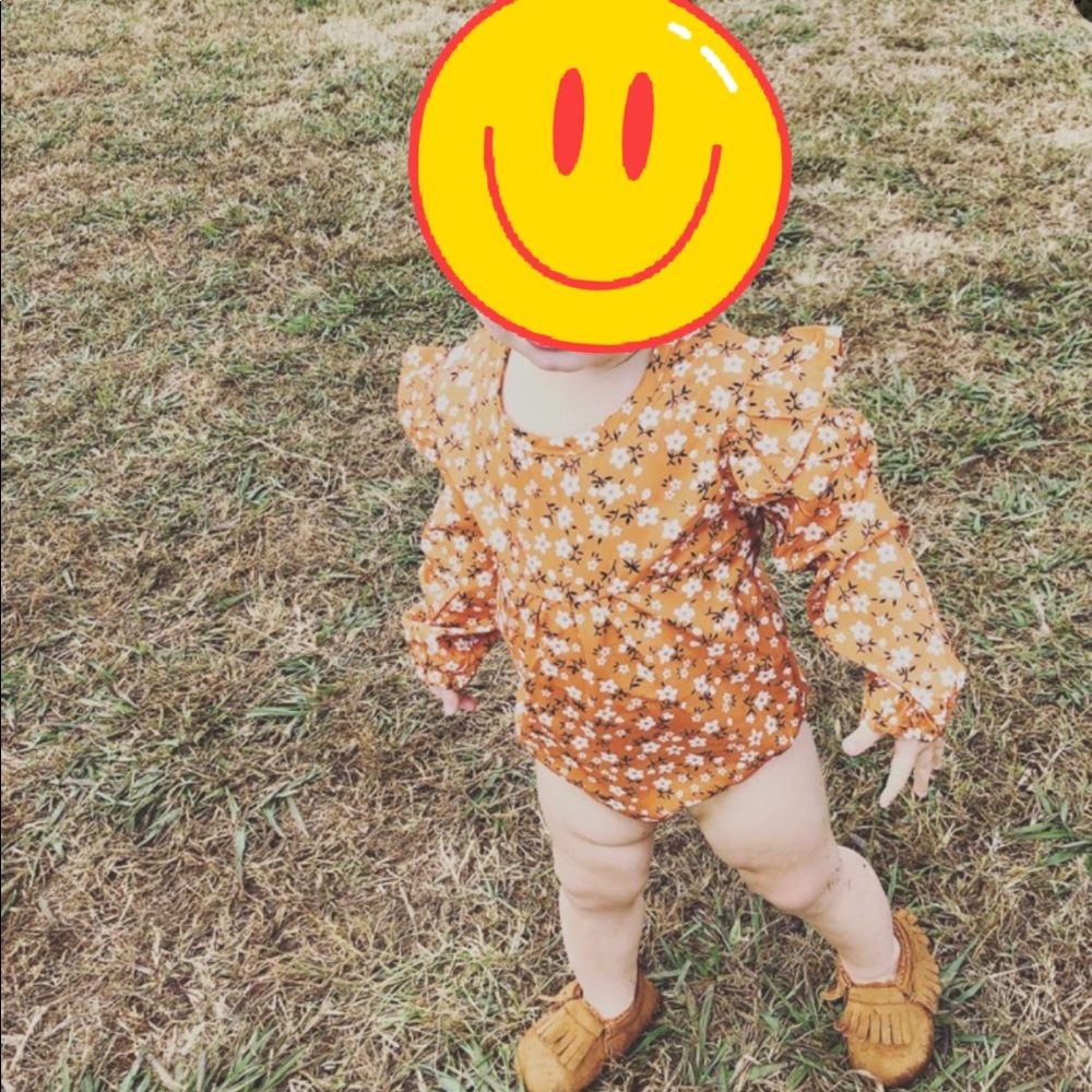 Baby girl long sleeve romper